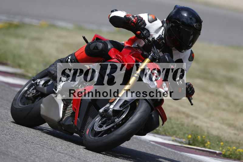 /21 17.06.2026  Ducati Schweiz Track Warmup ADR/Gruppe gruen/38